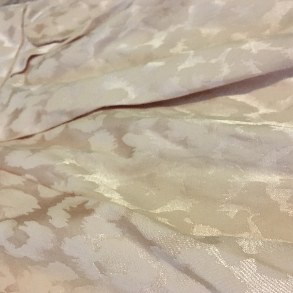 Light Pink Tube Dress w/ Pockets - Picture 3 of 8